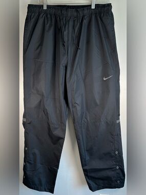 Nike Golf Men’s Pants Size XL Water Resistant Black Activewear Button Ankles NWT